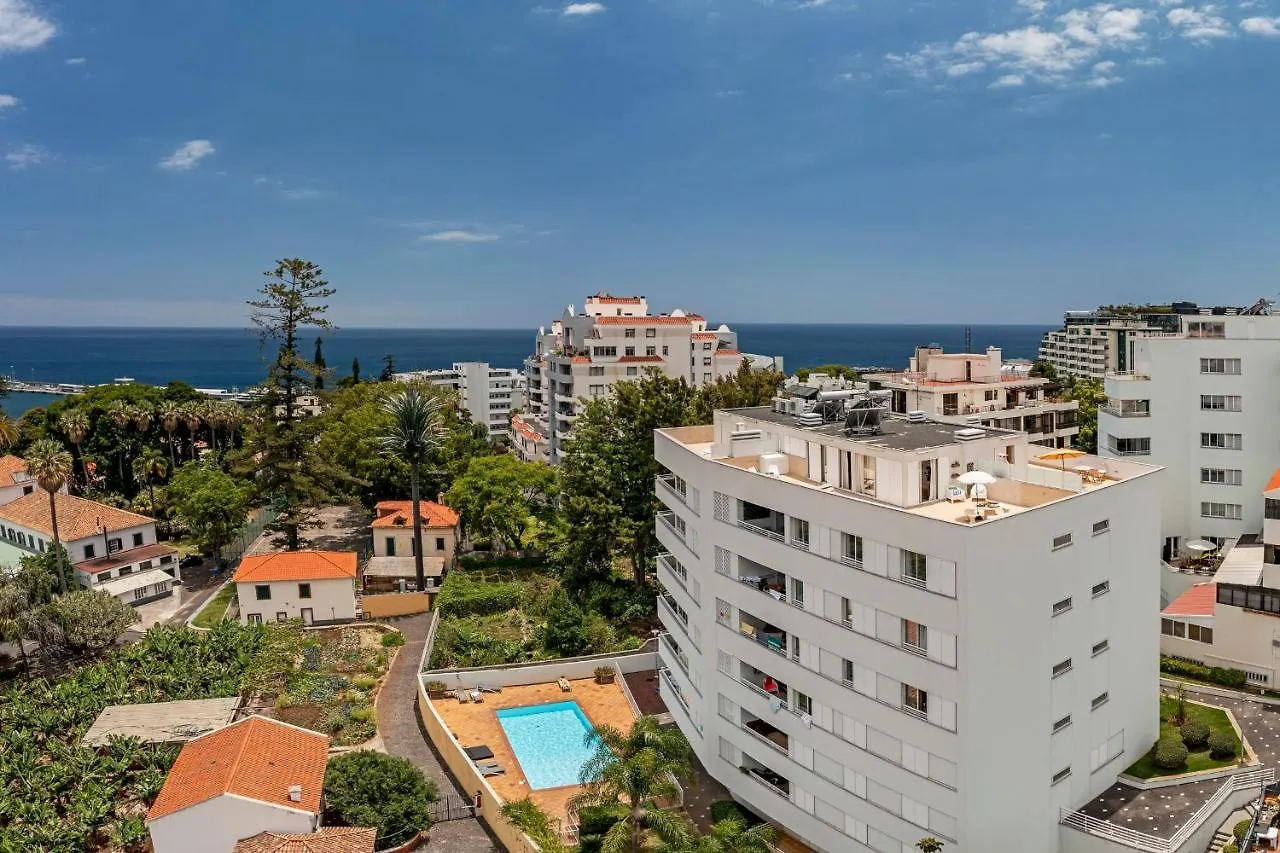 Jasmineiro I By An Island Apart Apartment