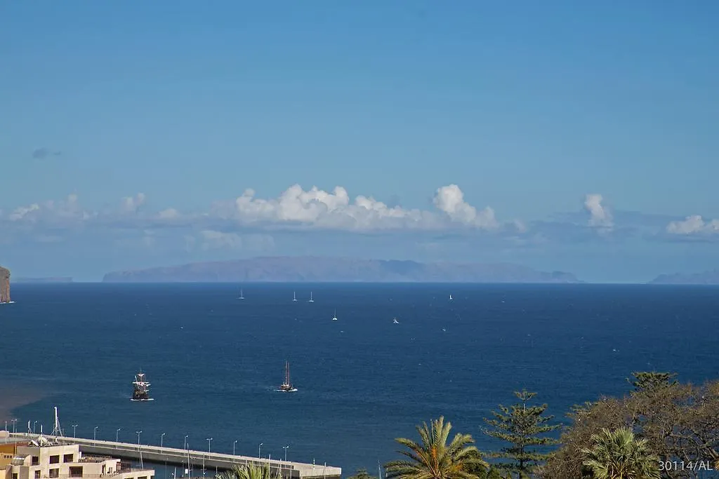 Jasmineiro I By An Island Apart Funchal (Madeira)